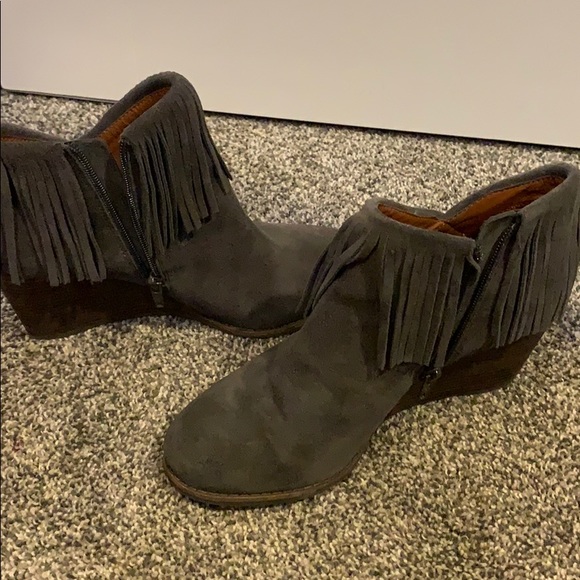 Grey lucky brand booties with tassels 10 - Picture 4 of 6